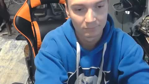 Snapshot of jjhynes402 chatting on 09/23/25, 06:55 Jake online show from 09/23/25, 06:55