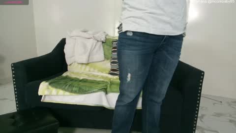 Snapshot of jjjust4fun1985 chatting on 12/05/24, 11:51 Nicole  Allen online show from 12/05/24, 11:51