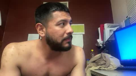 jjuarez5409 online show from 02/15/26, 07:51