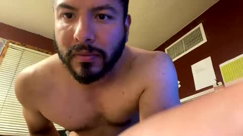 jjuarez5409 online show from 05/14/26, 03:57