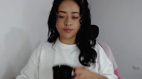 Julieta online show from 01/31/25, 08:32