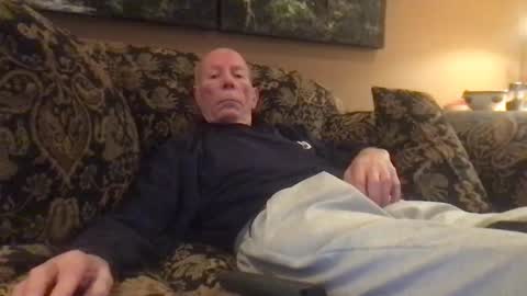 Snapshot of jlk7777 chatting on 01/04/25, 04:43 jlk7777 online show from 01/04/25, 04:43