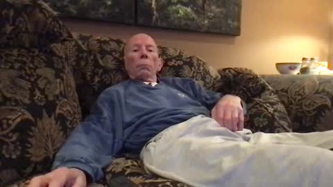 Snapshot of jlk7777 chatting on 09/27/25, 02:33 jlk7777 online show from 09/27/25, 02:33