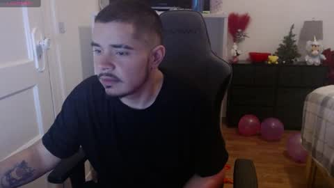 Snapshot of jloko93860 chatting on 11/23/25, 06:30 jloko93860 online show from 11/23/25, 06:30