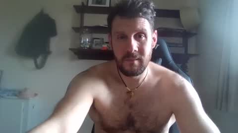 jmakk99 online show from 04/21/26, 09:37