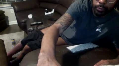 Snapshot of jmeaty5 chatting on 01/12/25, 03:39 jmeaty5 online show from 01/12/25, 03:39