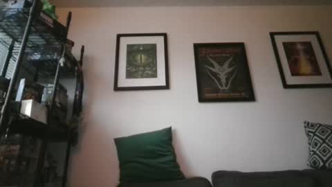 Snapshot of jmos20xx chatting on 11/02/25, 12:57 jmos20xx online show from 11/02/25, 12:57