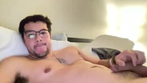 Snapshot of jmurakam2020 chatting on 12/16/25, 12:26 jmurakam2020 online show from 12/16/25, 12:26