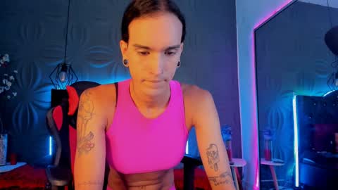 Joa Isaza     online show from 01/17/25, 07:08