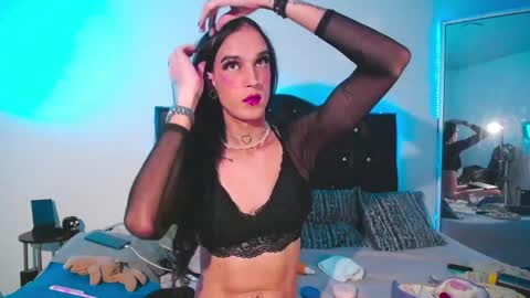 Snapshot of joaisaza chatting on 04/19/26, 07:29 Joa Isaza online show from 04/19/26, 07:29