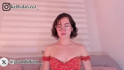 Snapshot of joan_didion chatting on 11/26/25, 06:25 Joan Didion online show from 11/26/25, 06:25