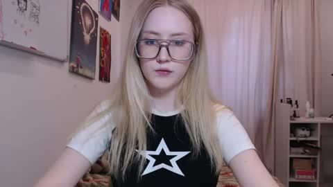 joan_kiss online show from 06/09/26, 02:50