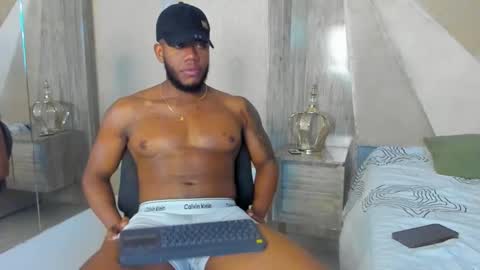 JOAN SAENZ online show from 01/26/25, 05:13