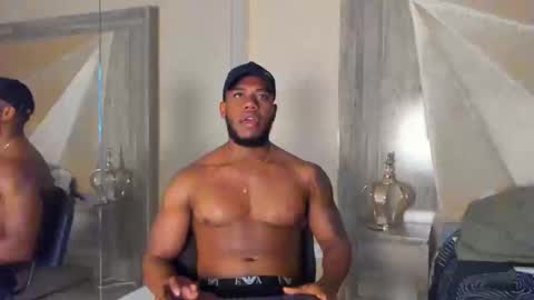 JOAN SAENZ online show from 01/29/25, 02:09