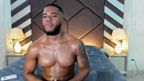 JOAN SAENZ online show from 02/28/25, 04:10