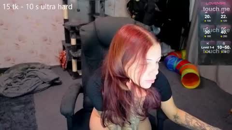 Snapshot of joan_wilson chatting on 10/06/25, 09:45 joan_wilson online show from 10/06/25, 09:45