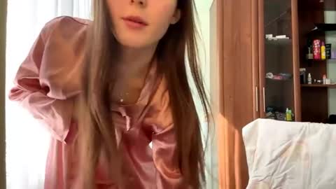 Adel online show from 03/28/26, 08:14