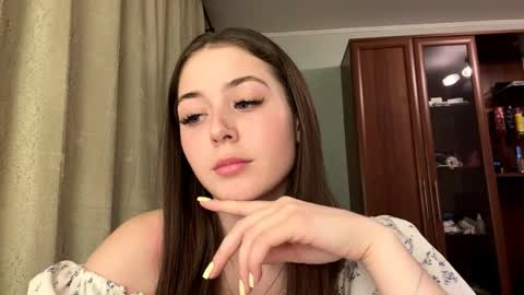 Adel online show from 04/12/26, 06:24