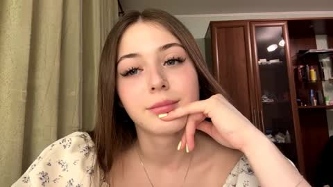 Adel online show from 04/13/26, 07:08