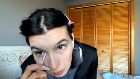 joanaphippin online show from 05/17/26, 07:17
