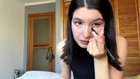 joanaphippin online show from 05/21/26, 07:37