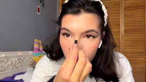joanaphippin online show from 06/11/26, 06:33