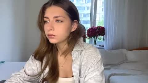 Bella online show from 06/26/26, 10:08