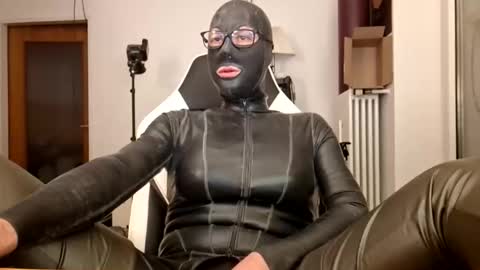 The sweetest toy online show from 01/05/26, 08:12