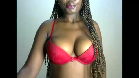 Snapshot of joankein_255 chatting on 02/12/25, 08:50 varl online show from 02/12/25, 08:50