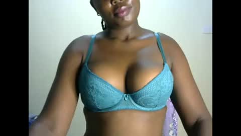 Snapshot of joankein_255 chatting on 02/26/25, 09:58 varl online show from 02/26/25, 09:58