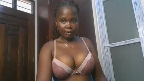 Snapshot of joankein_255 chatting on 10/17/25, 05:54 varl online show from 10/17/25, 05:54