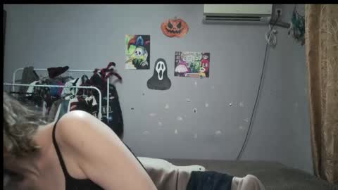 Joannatompson online show from 12/13/24, 07:10