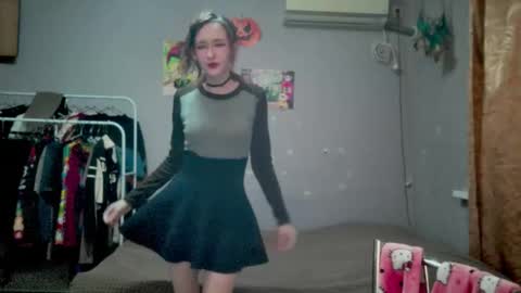 Joannatompson online show from 09/20/25, 01:06