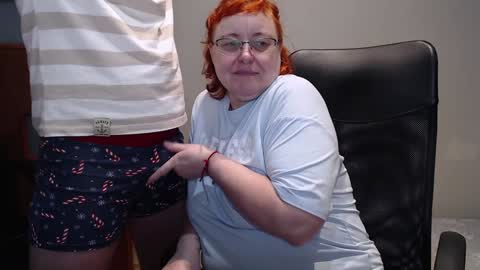 Joanna and Greg online show from 12/25/24, 10:17