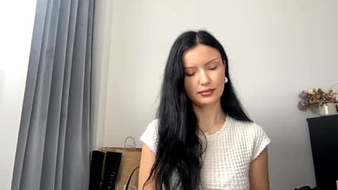 Joan online show from 04/23/26, 07:20