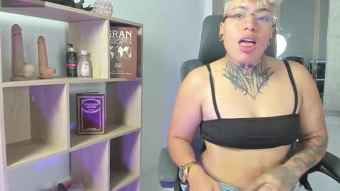 Snapshot of joaoandlexy chatting on 11/30/25, 12:31 joaoandlexy online show from 11/30/25, 12:31