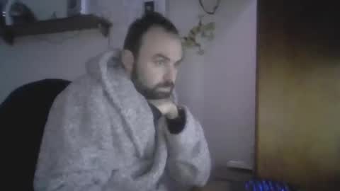 joaodias_18 online show from 12/29/24, 11:08