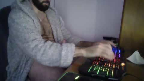 joaodias_18 online show from 01/30/25, 11:13