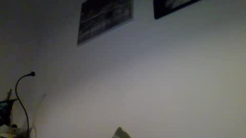 joaodias_18 online show from 02/06/25, 10:10