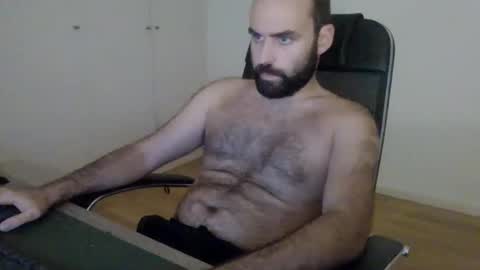 joaodias_18 online show from 09/24/25, 07:06