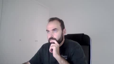joaodias_18 online show from 10/08/25, 05:21