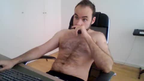 joaodias_18 online show from 05/25/26, 10:54