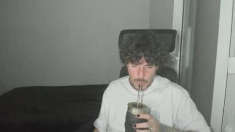 Snapshot of joaquin420_hot chatting on 02/18/26, 09:55 joaquin420_hot online show from 02/18/26, 09:55