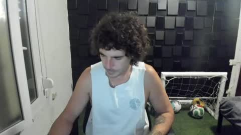 Snapshot of joaquin420_hot chatting on 06/27/26, 09:03 joaquin420_hot online show from 06/27/26, 09:03