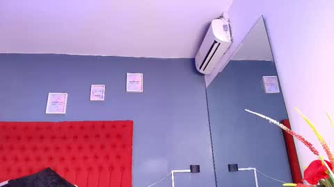 Snapshot of jocelyn_santana chatting on 02/13/25, 12:21 Jocy online show from 02/13/25, 12:21