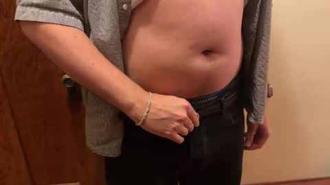 hairy online show from 03/18/26, 05:10