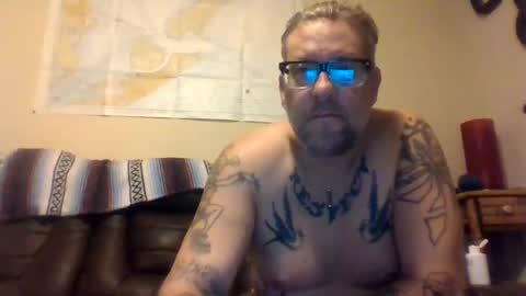 Snapshot of jocumonyou chatting on 11/01/25, 05:42 jocumonyou online show from 11/01/25, 05:42