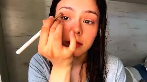 Mila online show from 03/24/26, 09:14