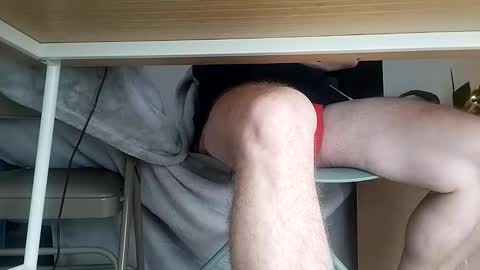 Snapshot of joe090882 chatting on 12/16/24, 07:00 joe090882 online show from 12/16/24, 07:00