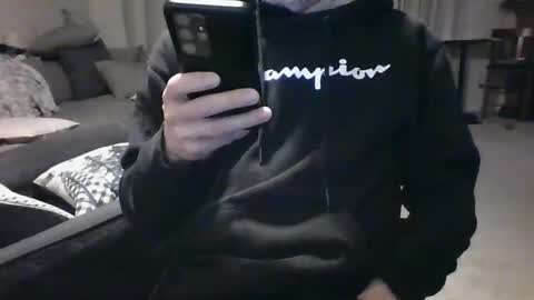 Snapshot of joe5star chatting on 03/10/25, 04:38 joe5star online show from 03/10/25, 04:38